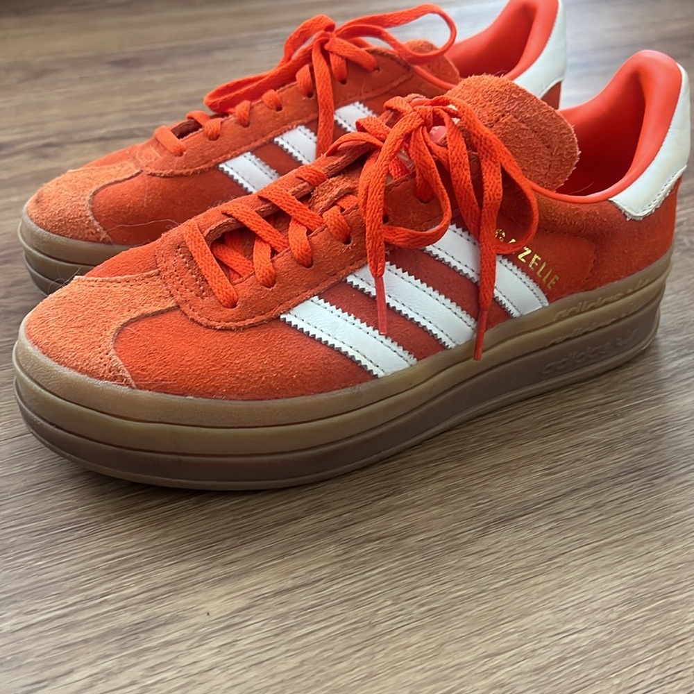 Addidas platform red suede Gazelle